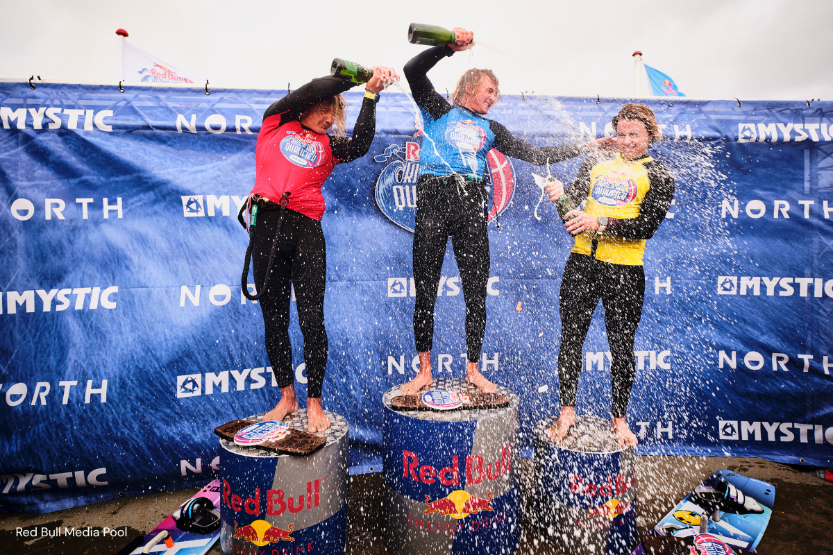 Lorenzo & Stino storm the podium at Cold Hawaii 2025